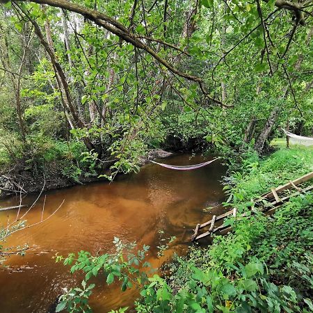 Готель Le Tipi Arc-En-Ciel Au Bord De La Riviere Міос Екстер'єр фото